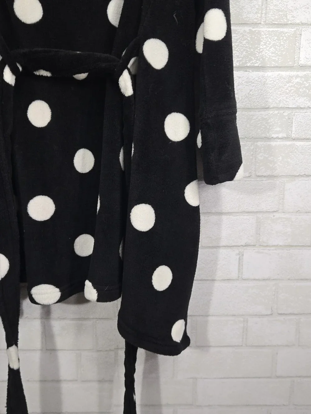 PINK Victoria's Secret polka dot robe